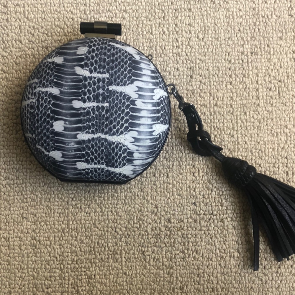 Handbag/ clutch